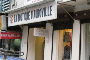 La Boutique d’Auroville outlet