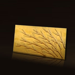 Three-dimensional gold mosaic form