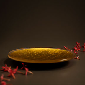 Round mosaic gold-in-glass platter